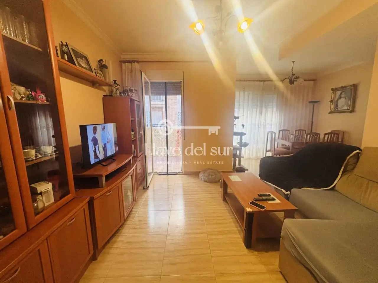 Piso con balcón en venta en Casco Antiguo