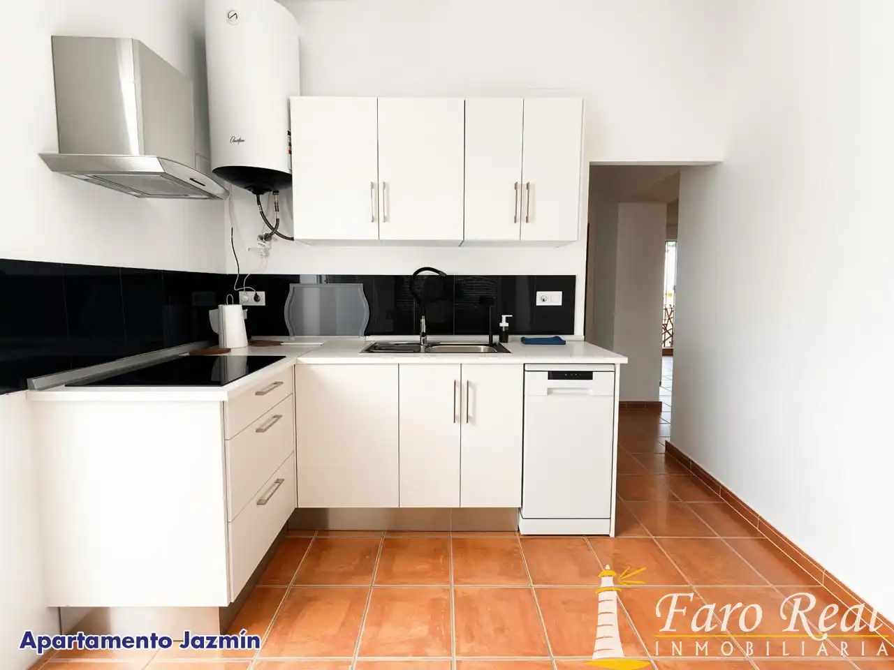 Cocina de Casa o chalet en venta en Chipiona con Aire acondicionado, Calefacción y Jardín privado