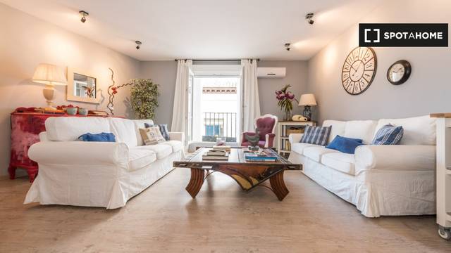 Piso en Alquiler en Embajadores - Lavapiés