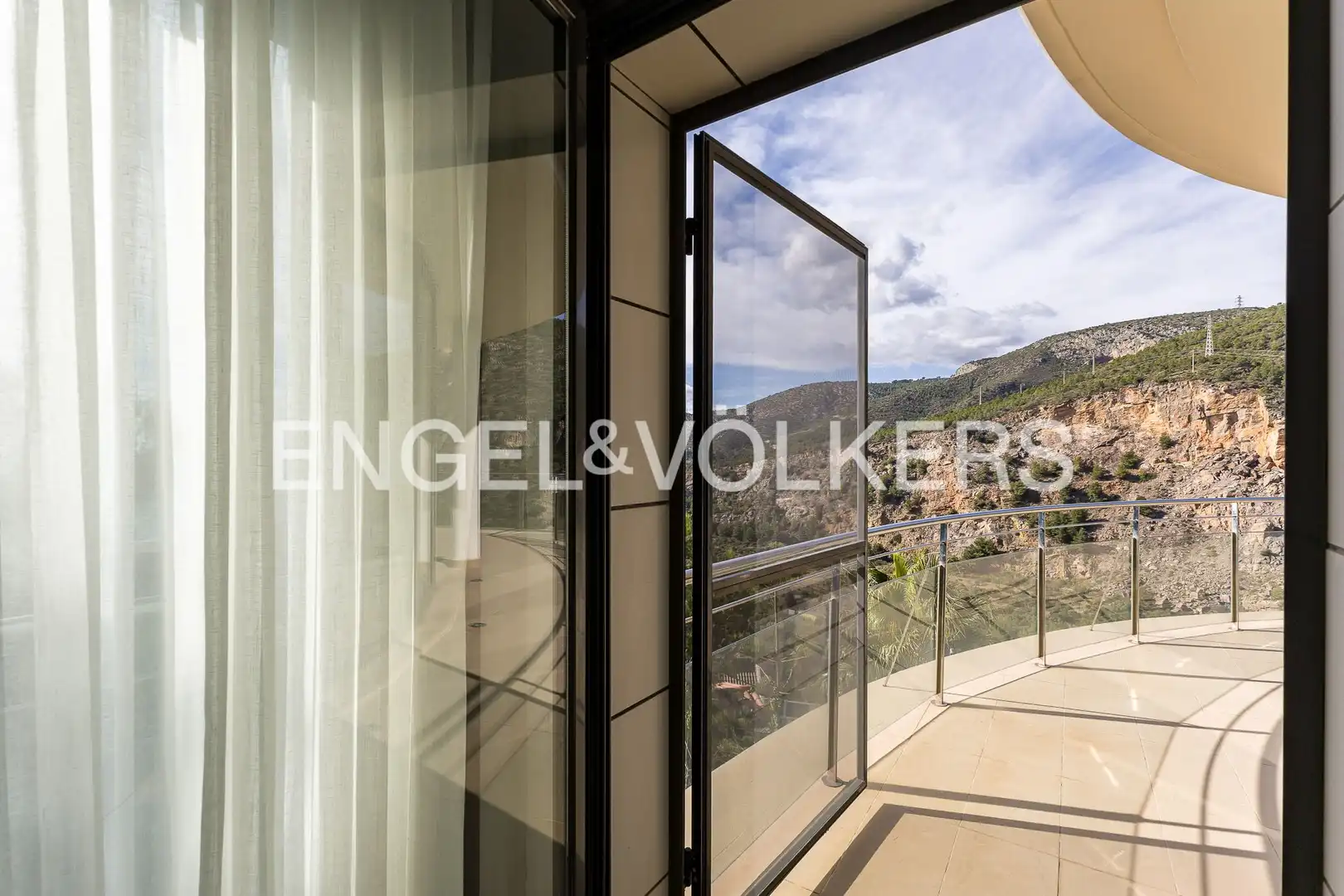 Terrace of Houses for rent in Sitges  with Air Conditioner, Heating and Private garden