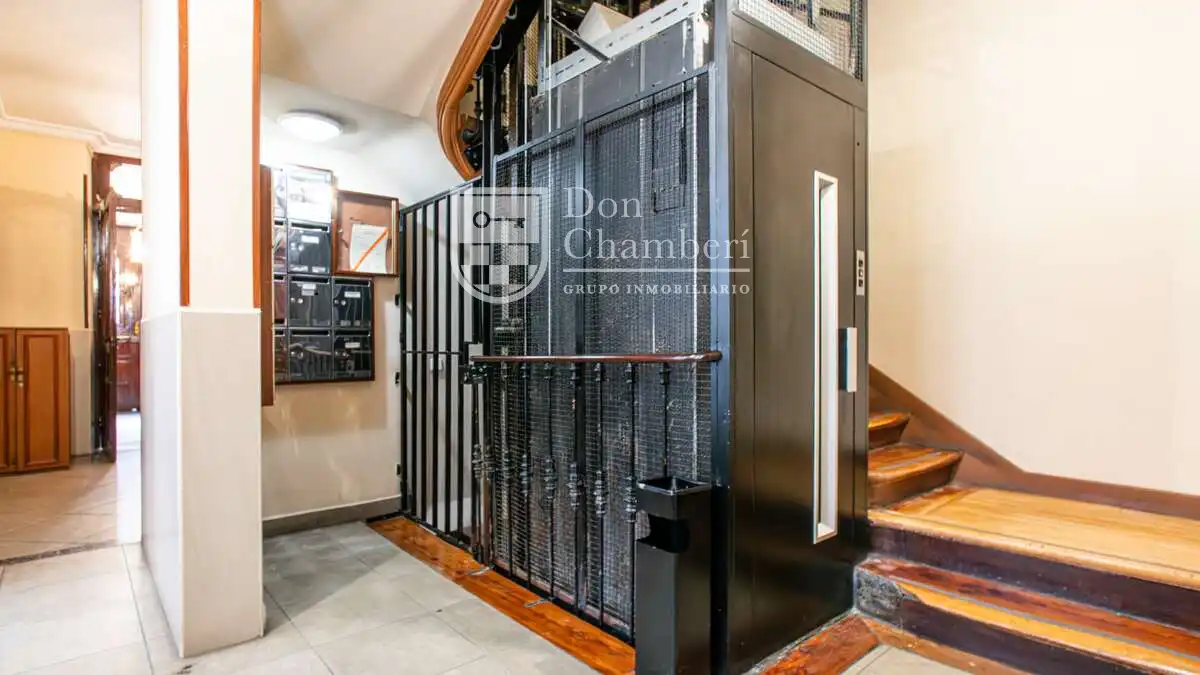 Flat for sale in Madrid  with Heating, Storage room and Balcony