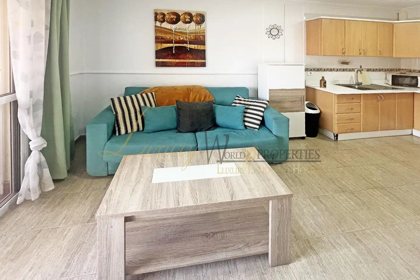 Sala de estar de Apartamento en venta en Arona con Terraza, Amueblado y Piscina comunitaria