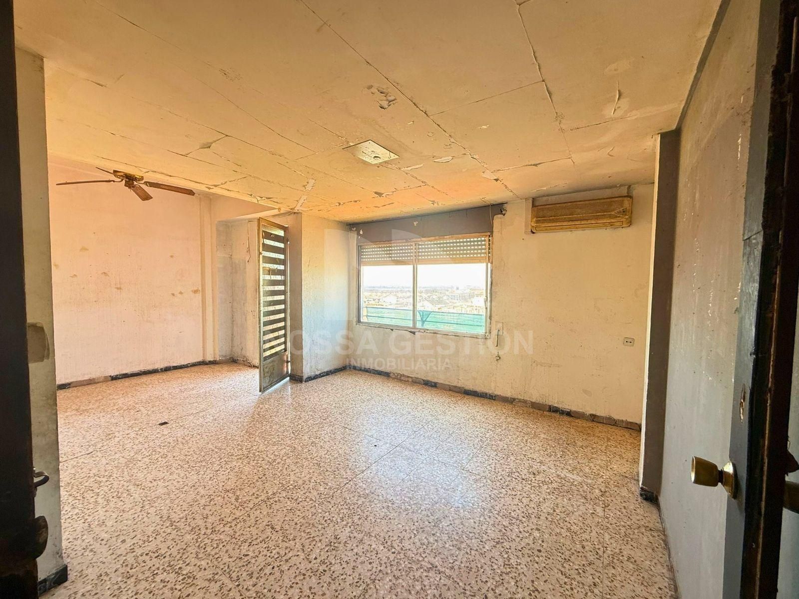 Flat for sale in Vila-real  with Balcony