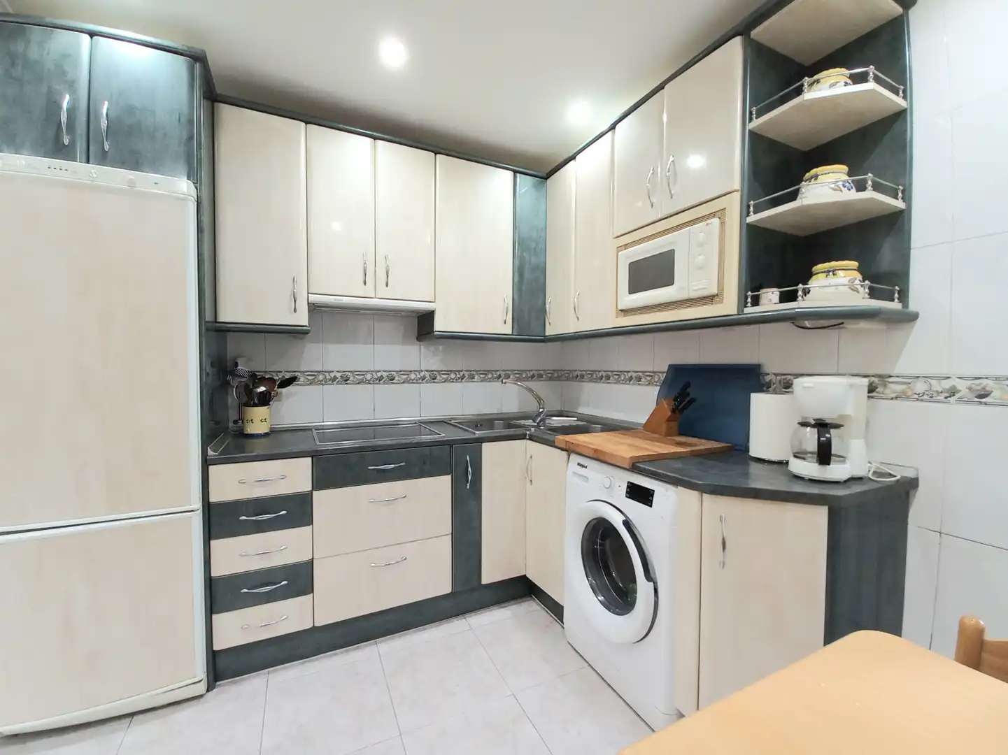 Küche von Wohnung zum Verkauf in Burgos mit Heizung