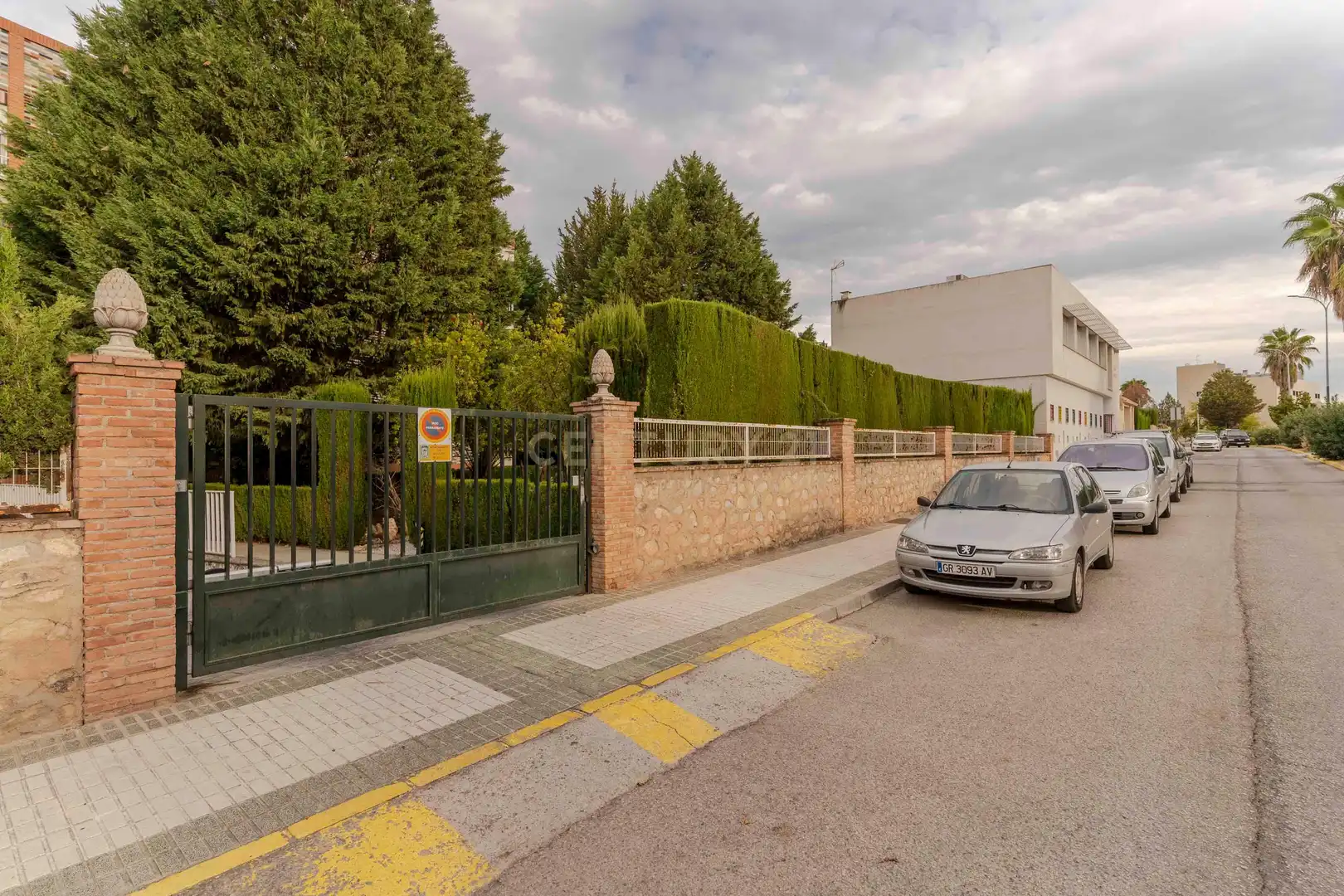 Vista exterior de Apartamento en venta en Albolote con Aire acondicionado, Lavadora y Microondas