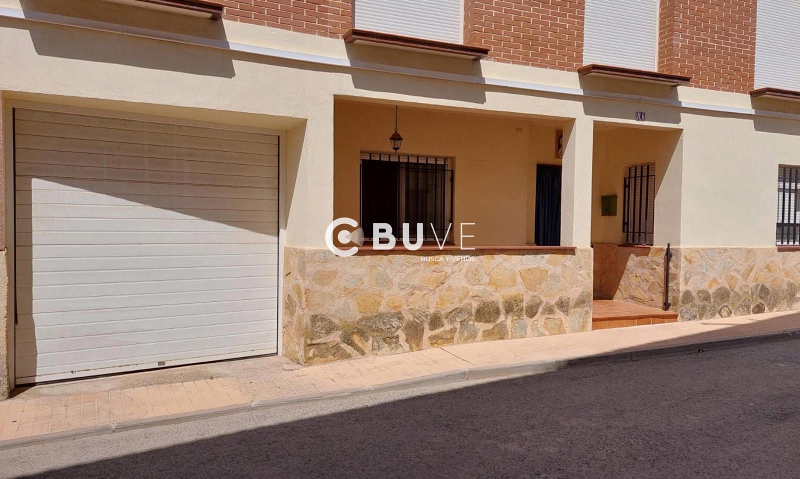 Exterior view of Flat for sale in Quero  with Air Conditioner and Terrace