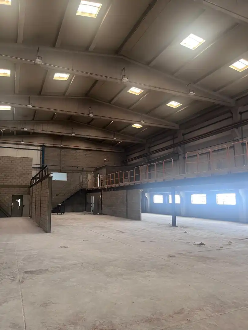Nave industrial in vendita a Piera, imagen 16