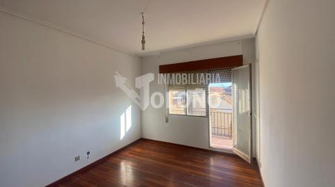 Foto 4 de Pis en venda a Travesía del Norte, 17, Ábalos, La Rioja