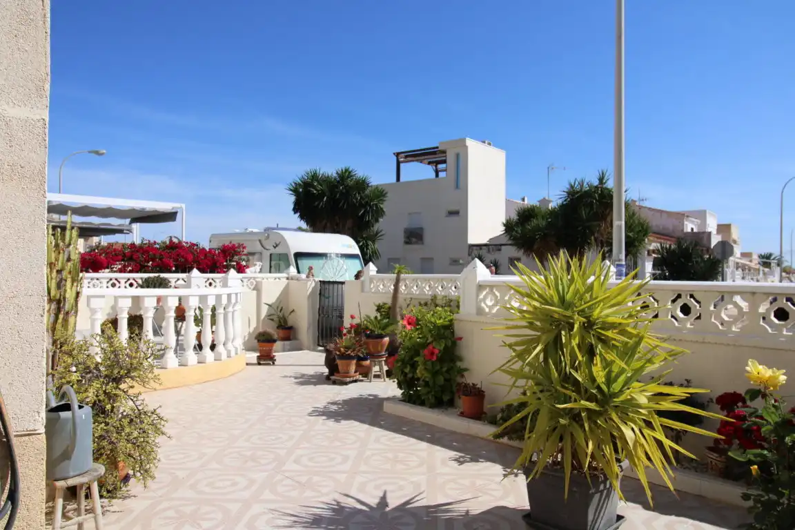 Casa o chalet en venta en Calle Rodrigo, Zona Carrefour - Urbanizaciones
