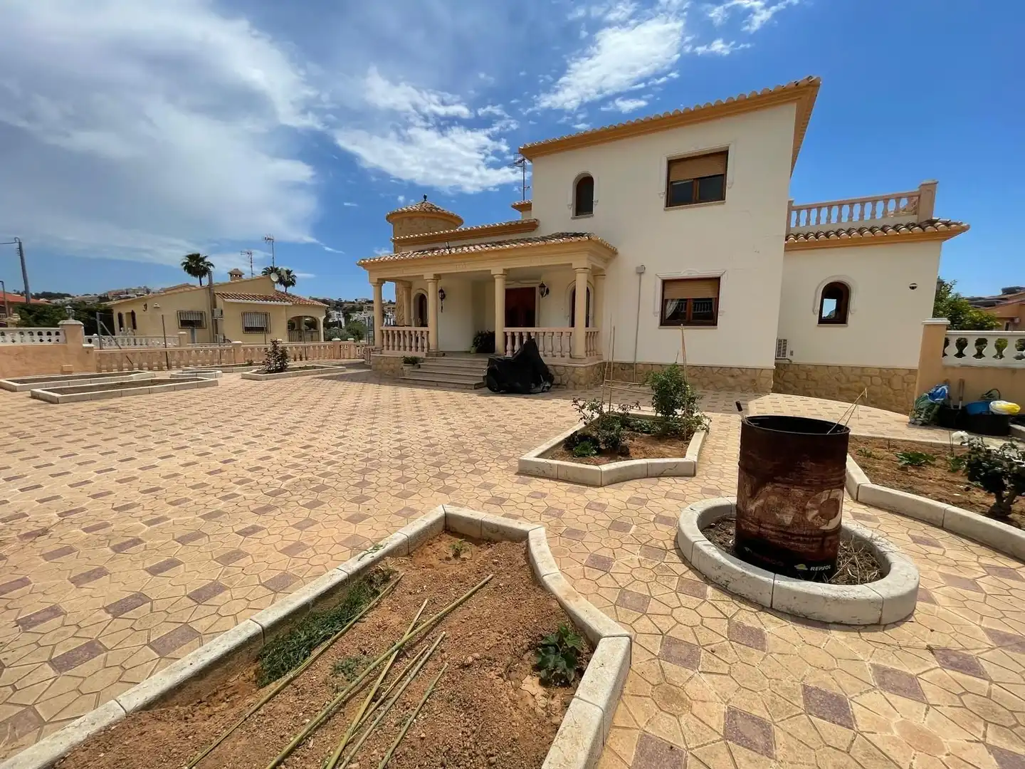 Exterior view of Houses for sale in Calpe / Calp  with Air Conditioner, Private garden and Terrace
