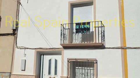 Foto 2 de Casa adosada en venta en Vélez-Blanco, Almería