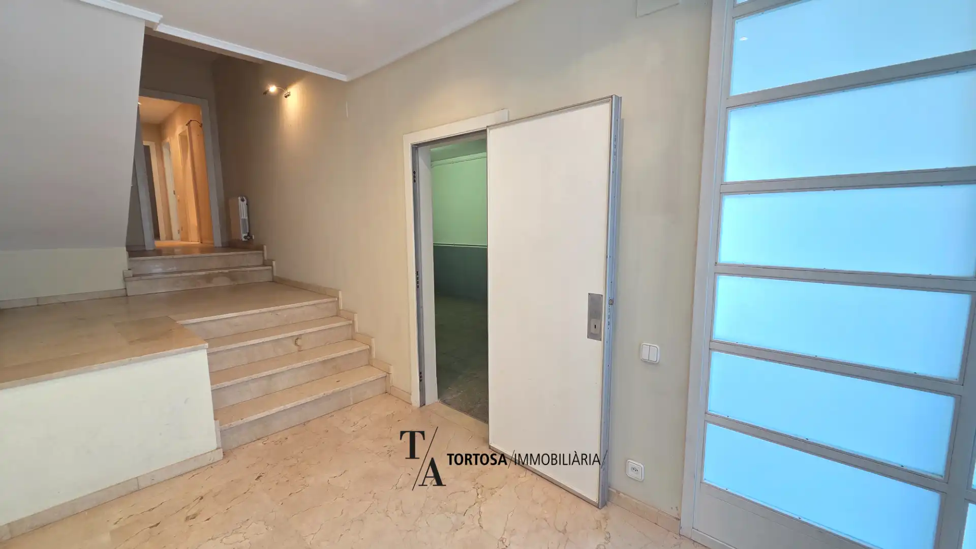 Adossat amb piscina en venda a Golf - Can Trabal, imagen 34