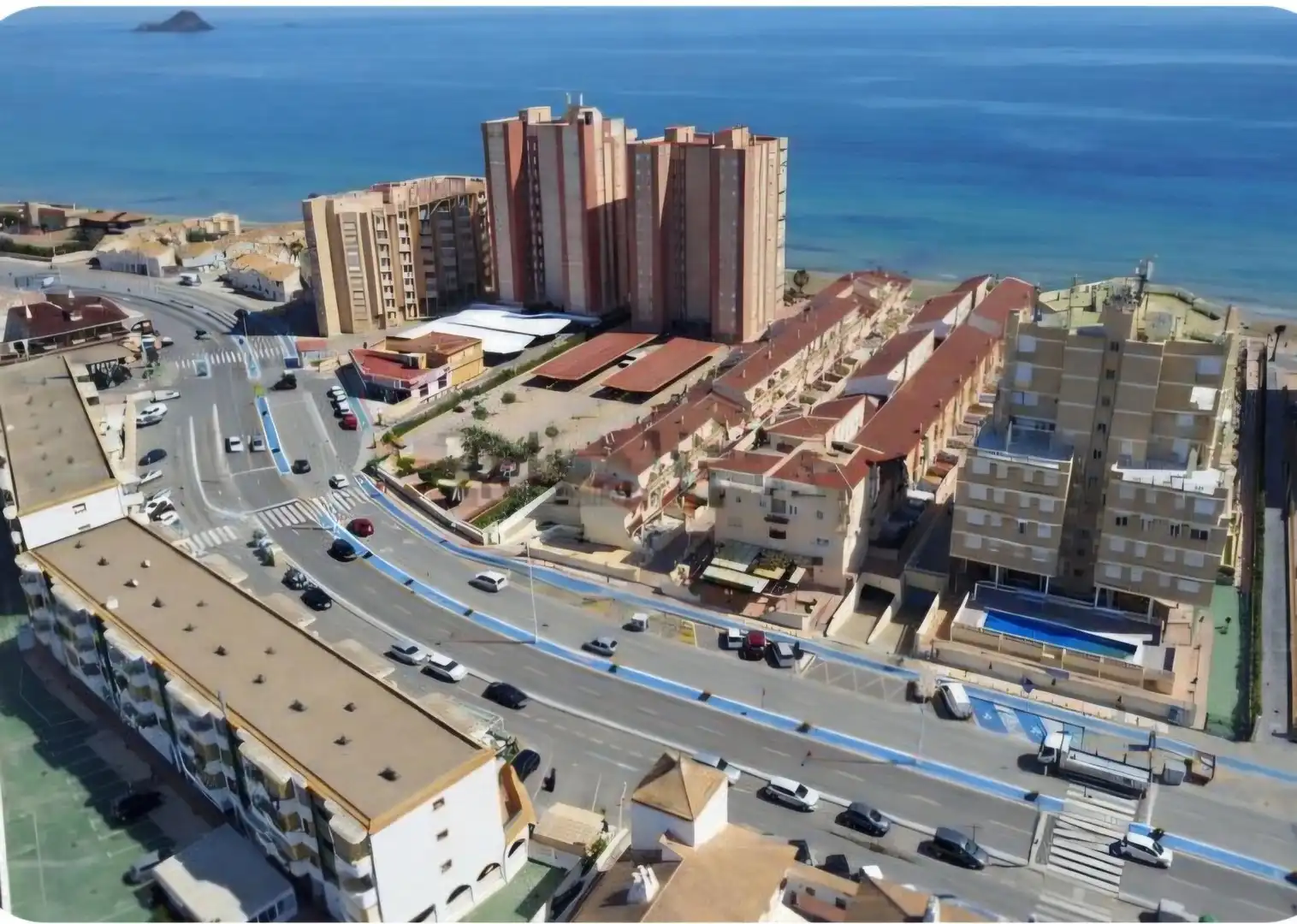Außenansicht von Wohnung zum Verkauf in La Manga del Mar Menor mit Terrasse und Möbliert