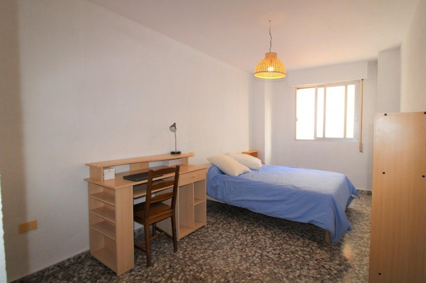 Bedroom of Flat to share in  Murcia Capital  with Air Conditioner, Heating and Terrace