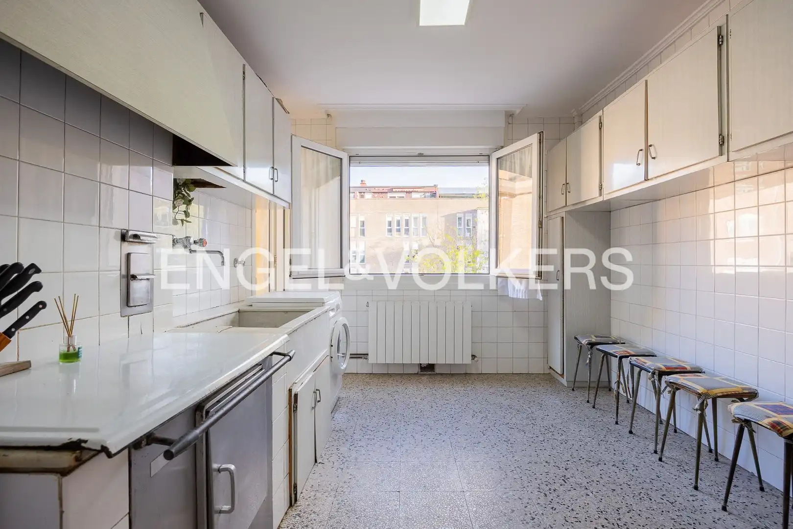 Kitchen of Flat for sale in Durango, Bizkaia