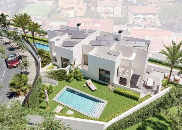 Casa-chalet en Venta en La Malagueta - Monte Sancha