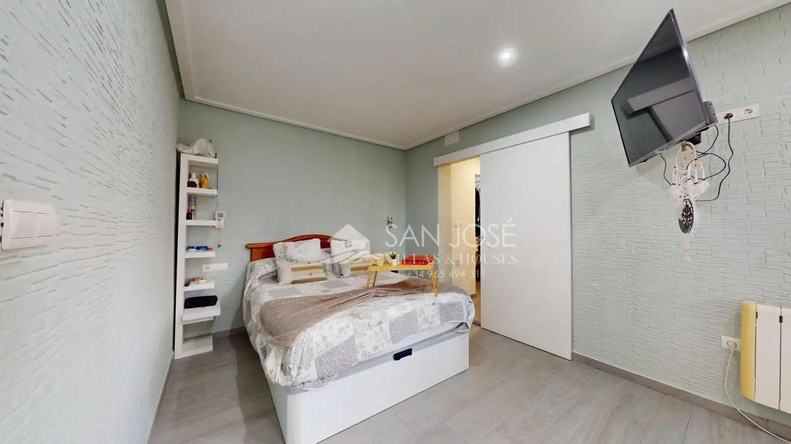 Habitación de Casa o chalet en venta en Novelda con Jardín privado, Trastero y Piscina