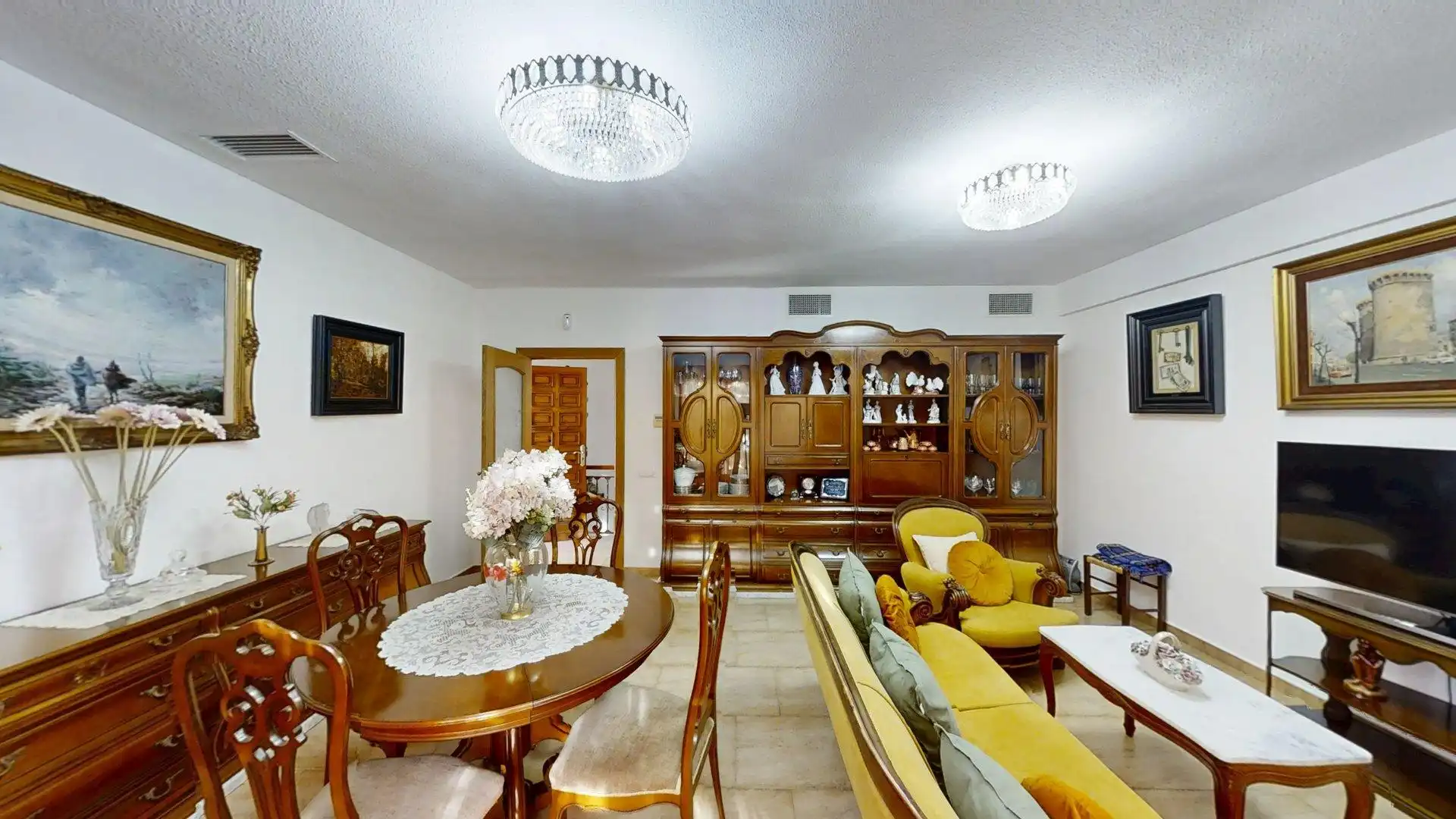 Sala d'estar de Casa o xalet en venda en L'Eliana amb Aire condicionat, Calefacció i Jardí privat
