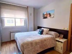 Dormitori de Casa o xalet en venda en Alcalá de Henares amb Calefacció, Jardí privat i Terrassa