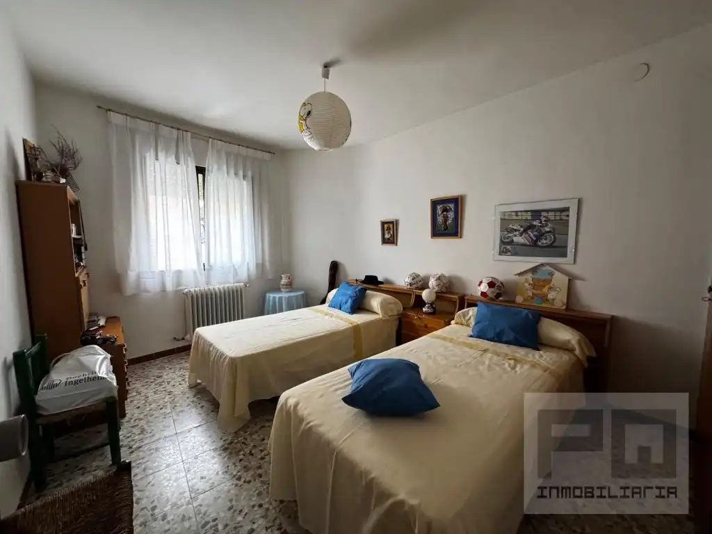 Dormitori de Casa o xalet en venda en Arenas de San Pedro