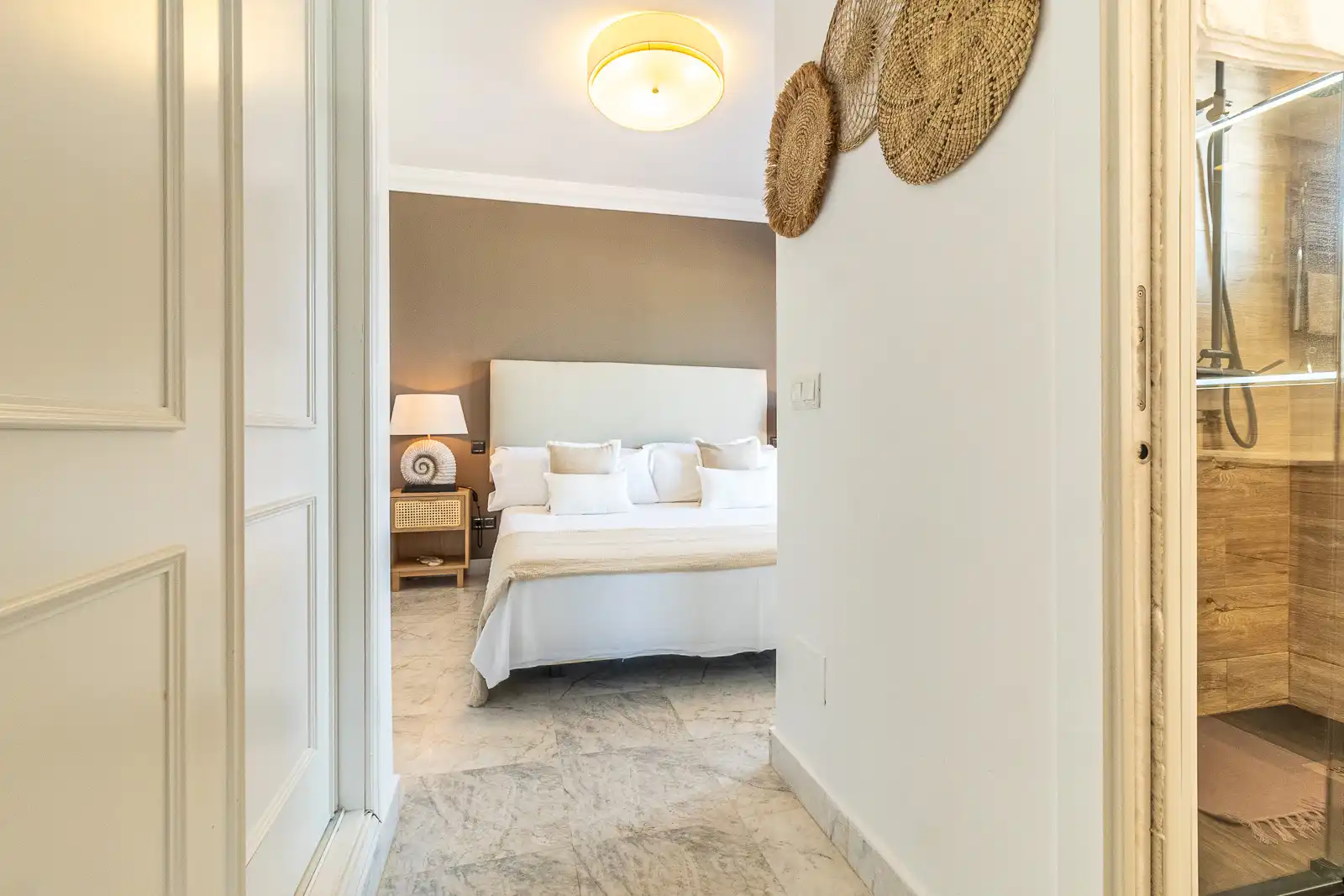 Habitación de Ático en venta en Marbella con Terraza, Piscina y Piscina comunitaria