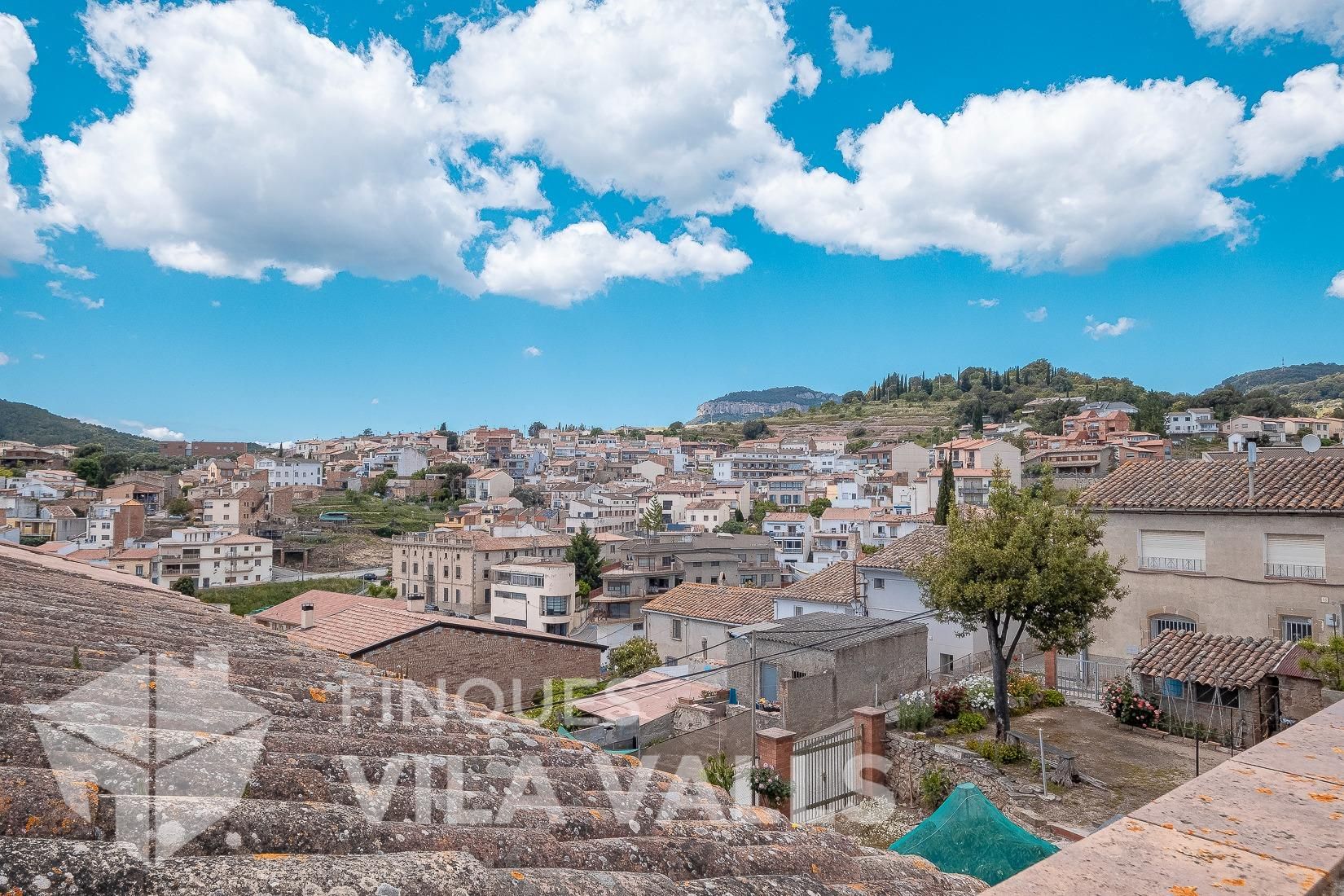 Vista exterior de Casa o xalet en venda en Sant Feliu de Codines amb Calefacció, Terrassa i Traster