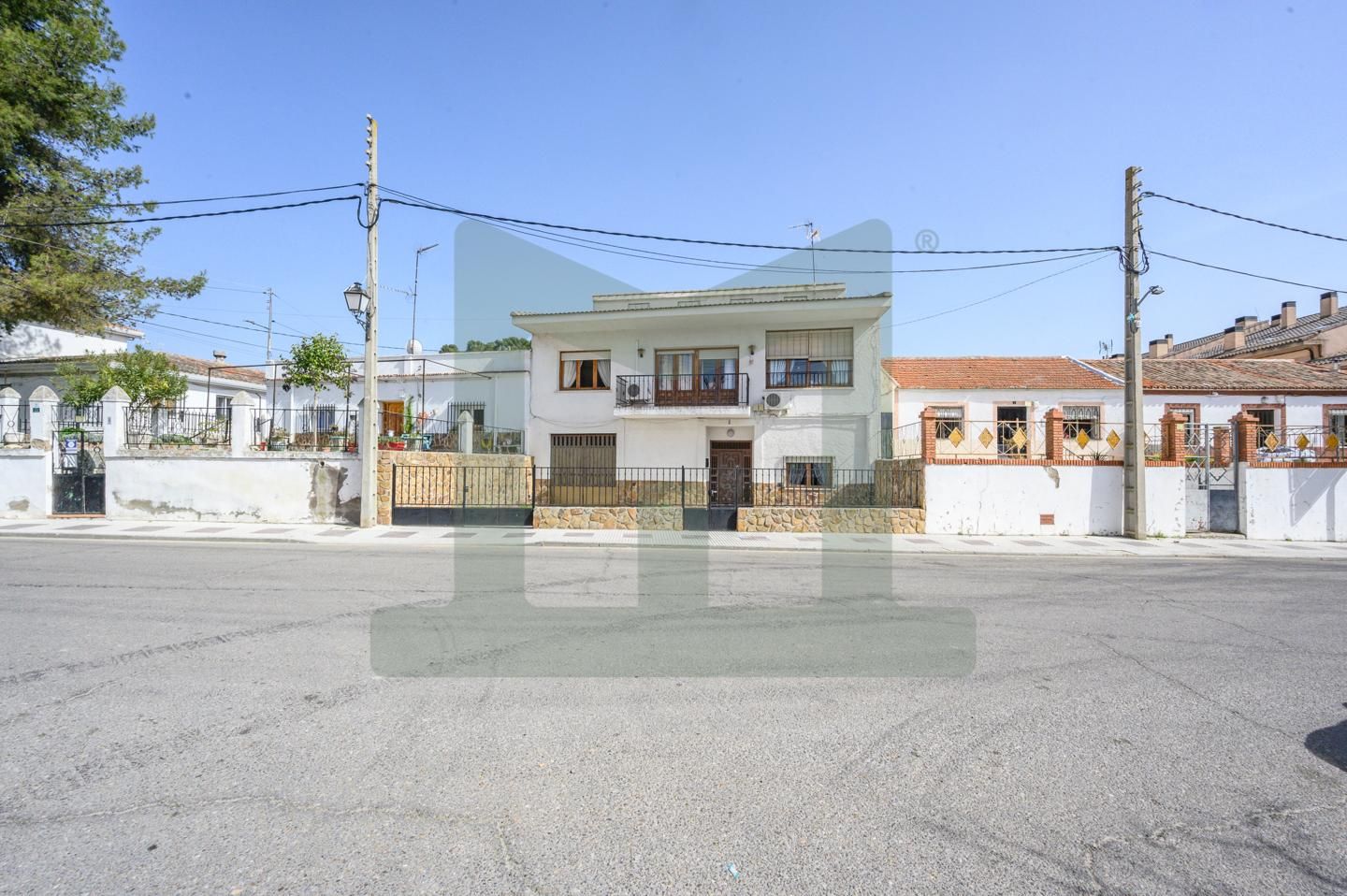 Exterior view of Single-family semi-detached for sale in Esquivias  with Heating and Private garden