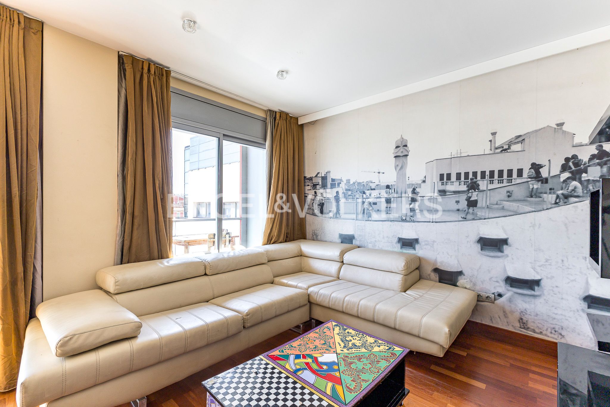 Sala d'estar de Apartament en venda en  Barcelona Capital amb Aire condicionat, Calefacció i Parquet