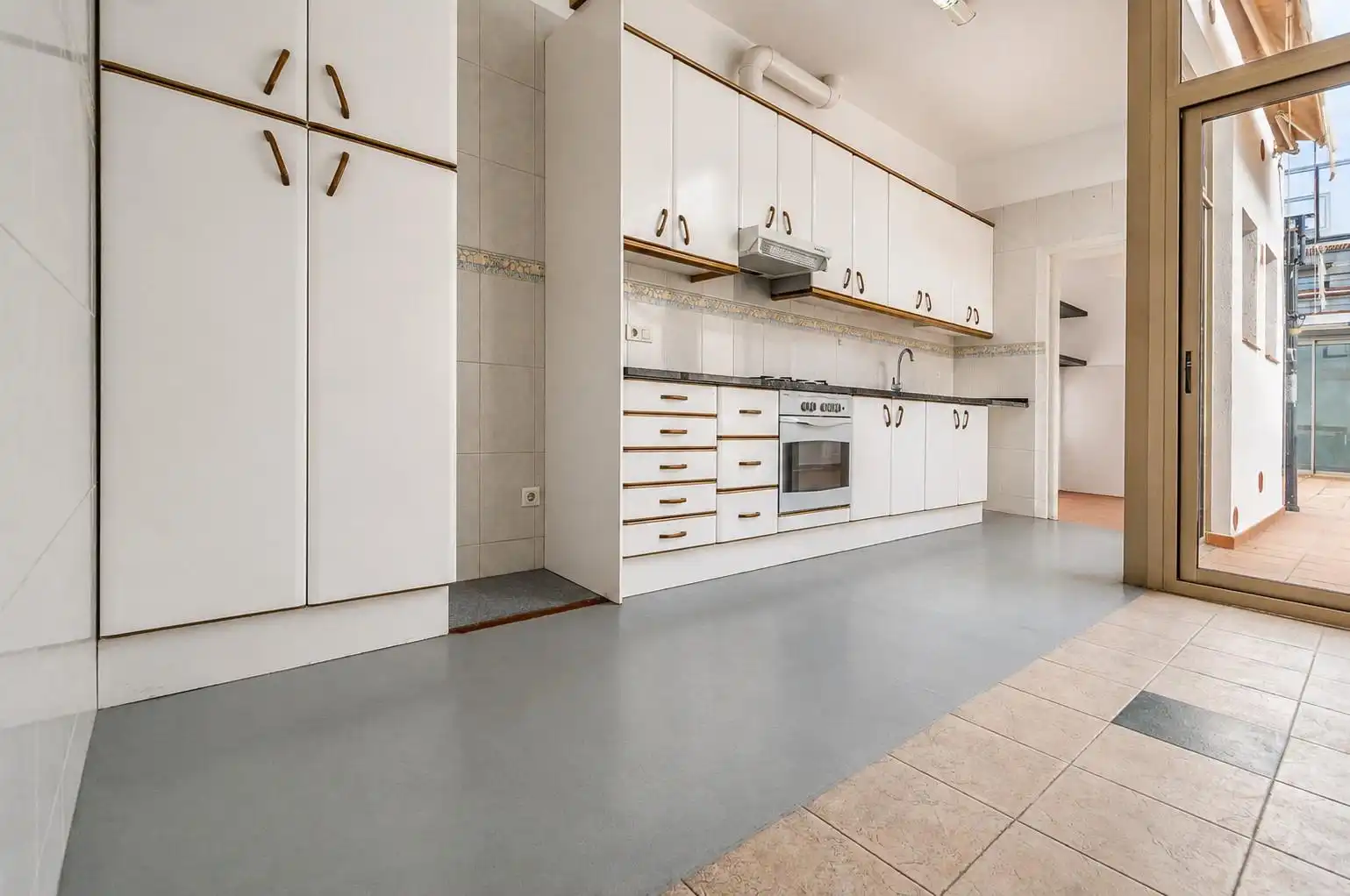 House with terrace for sale in Centre - Sant Oleguer, imagen 10