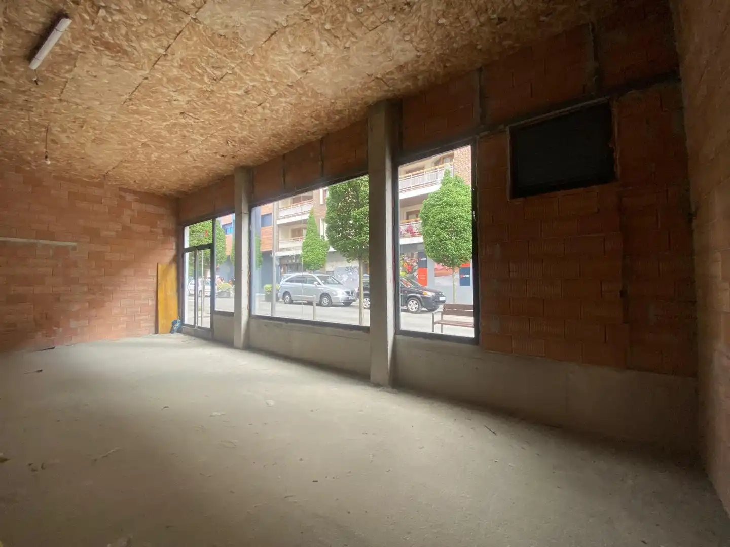 Local comercial de lloguer a Montevideo Etorbidea, imagen 5