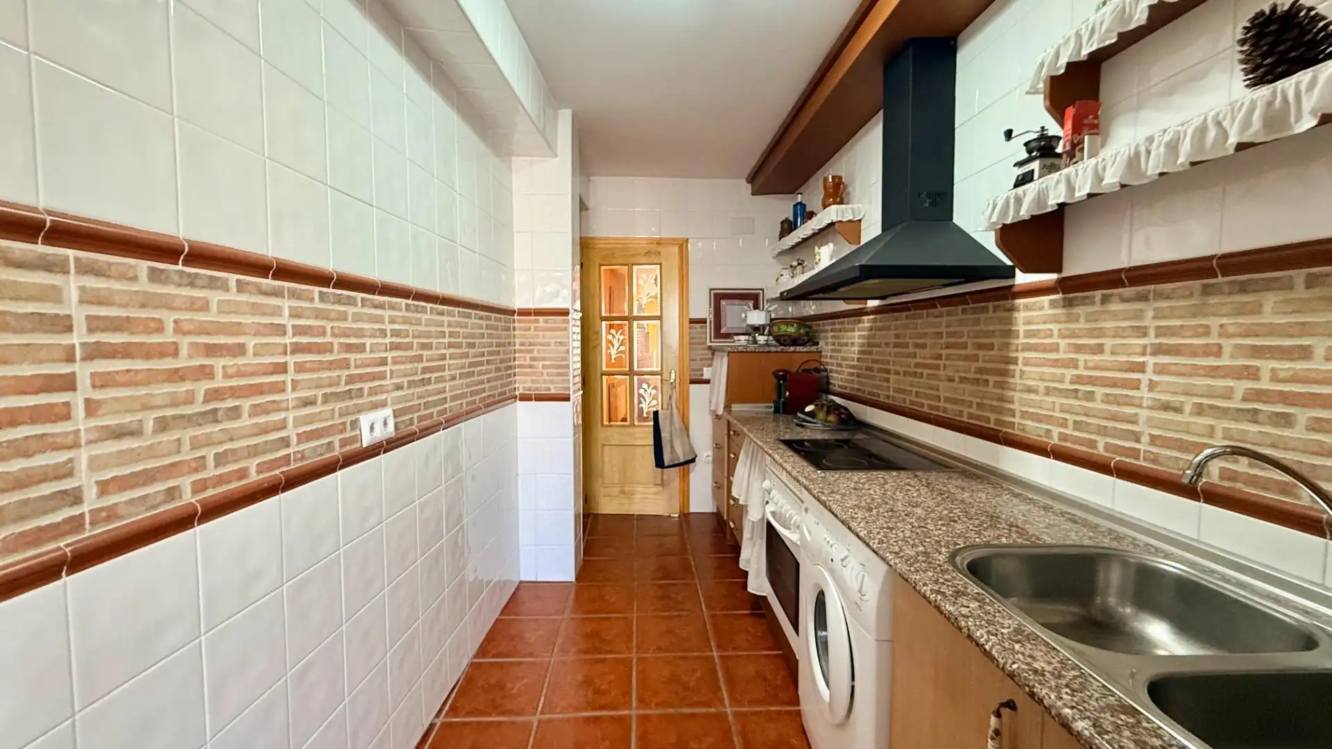 Cocina de Casa o chalet en venta en Lastras de Cuéllar con Calefacción, Jardín privado y Terraza