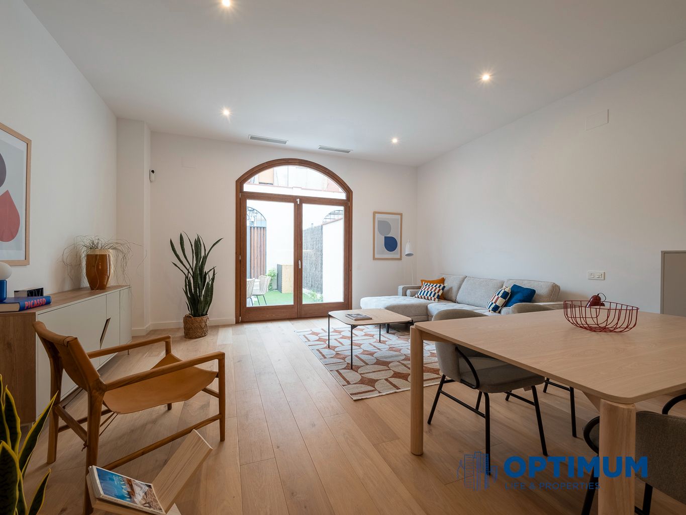 Sala d'estar de Dúplex en venda en  Barcelona Capital amb Aire condicionat, Calefacció i Parquet