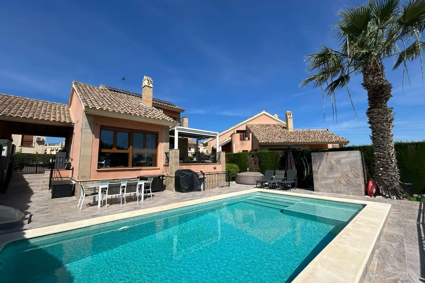 Casa en venta en Algorfa