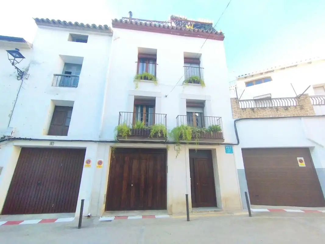 Vista exterior de Casa o chalet en venta en Albalate del Arzobispo con Calefacción y Terraza