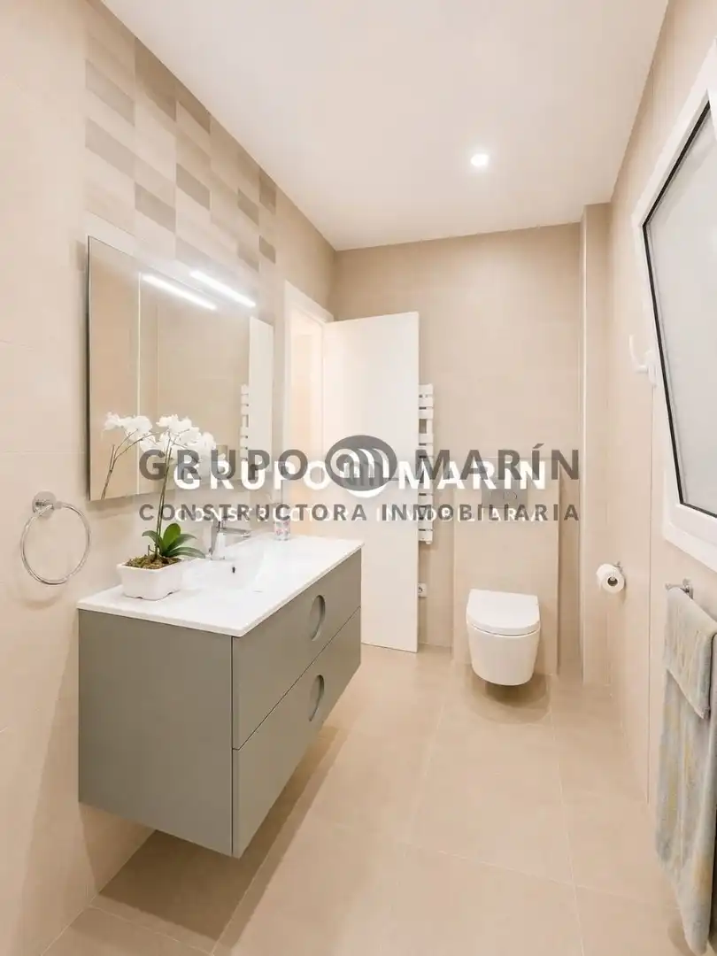 Flat with lift for sale in Avinguda Roma 13-15, imagen 9