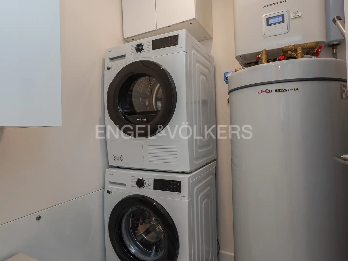 Kitchen of Flat for rent in Esplugues de Llobregat  with Air Conditioner, Heating and Parquet flooring