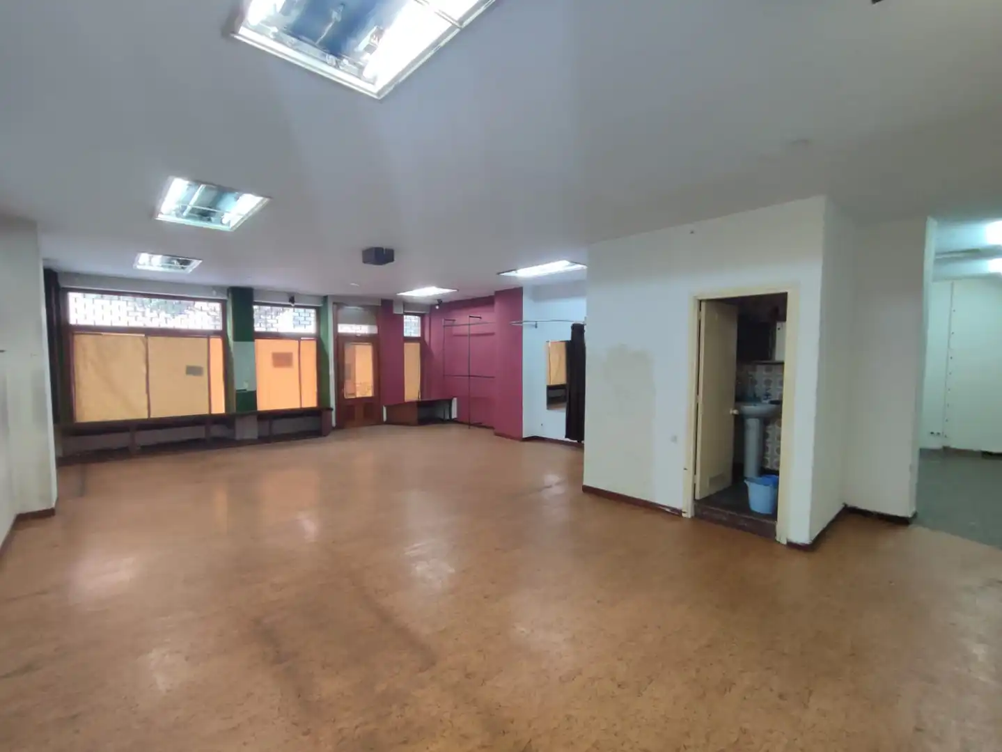 Gewerbefläche zur Miete in Gijón - Calle Vicente Innerarity, imagen 2