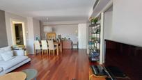 Sala d'estar de Pis en venda en Granollers amb Aire condicionat, Calefacció i Parquet