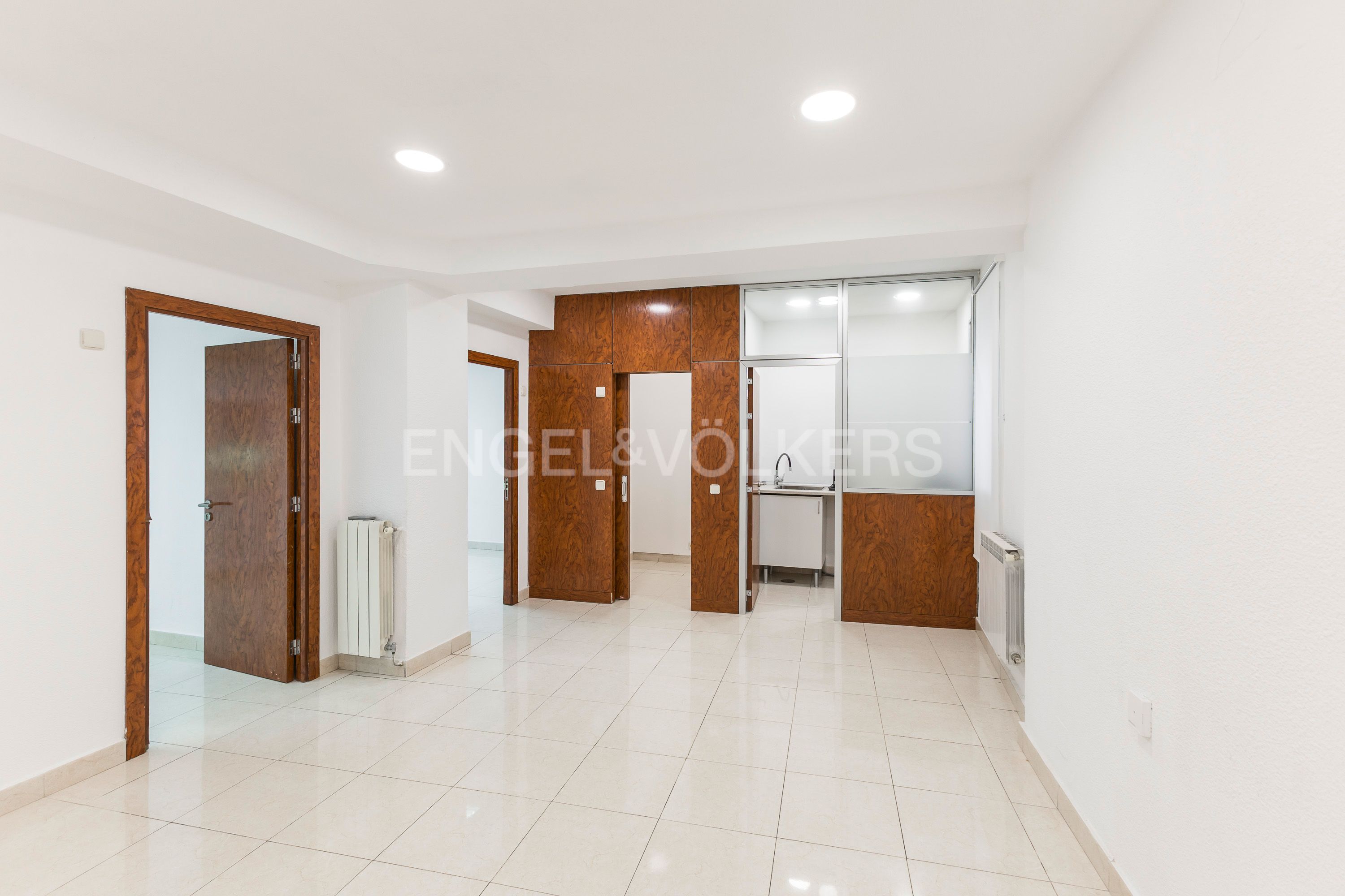 Apartment for sale in  Madrid Capital  with Air Conditioner and Heating