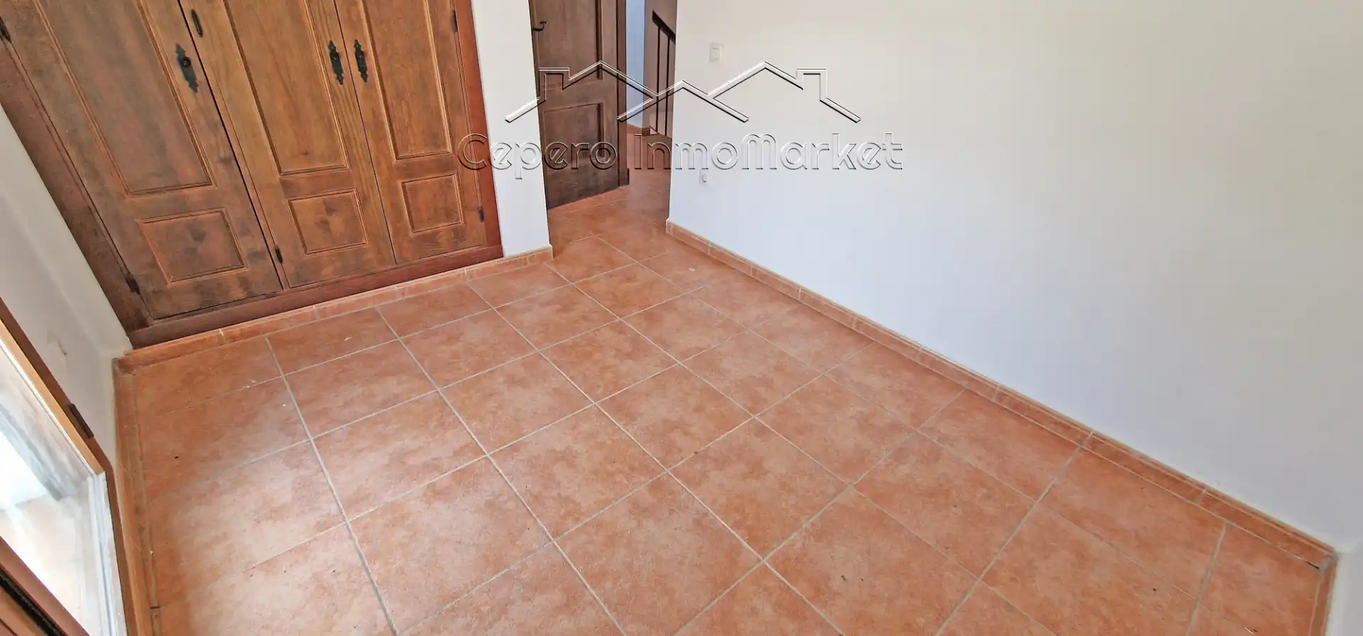 Einfamilien-Reihenhaus zum Verkauf in El Puerto de Santa María mit Privatgarten und Balkon