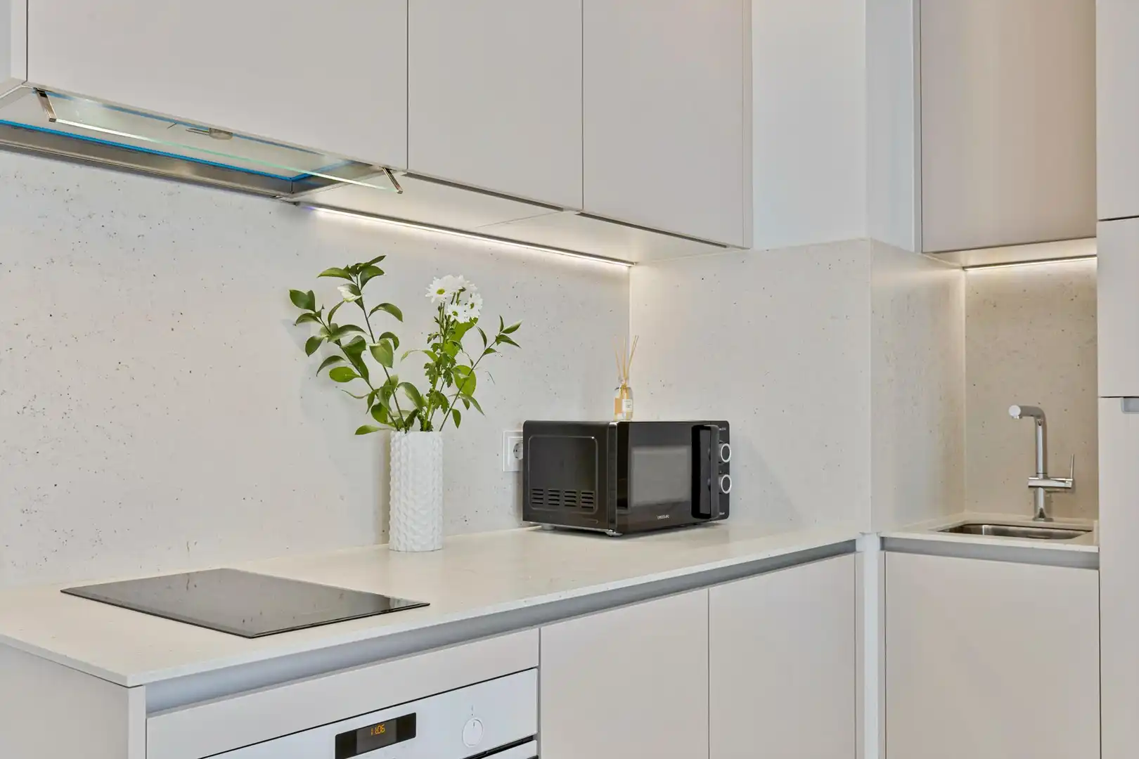 Cuina de Apartament en venda en Fuengirola amb Aire condicionat, Calefacció i Parquet