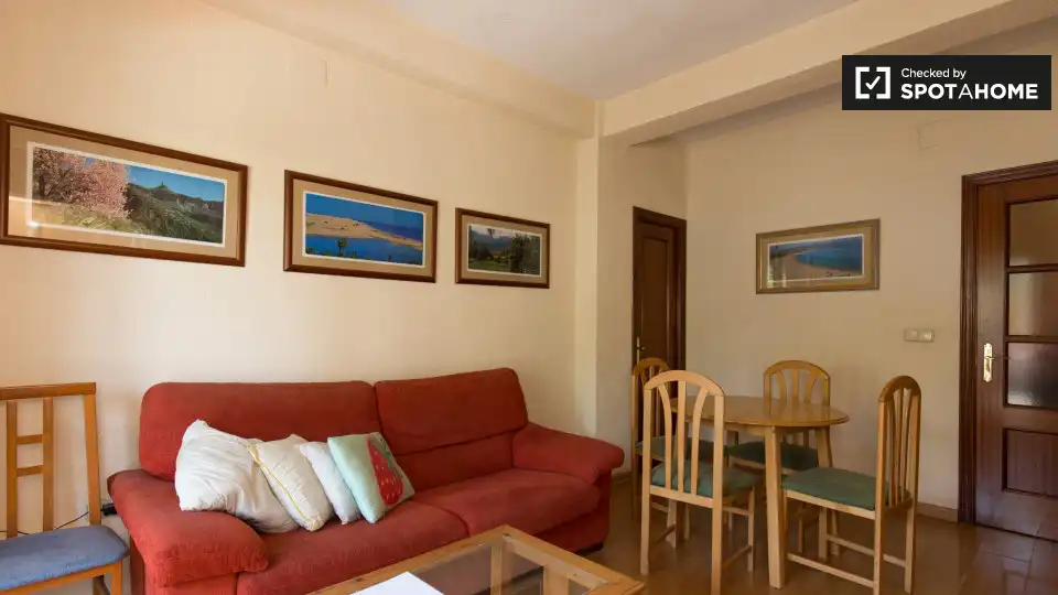 Room in Granada, Granada