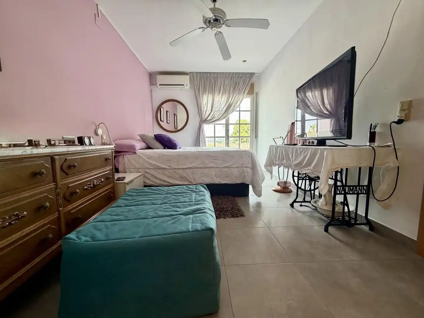 Habitación de Casa o chalet en venta en Sant Pere de Ribes con Piscina y Balcón