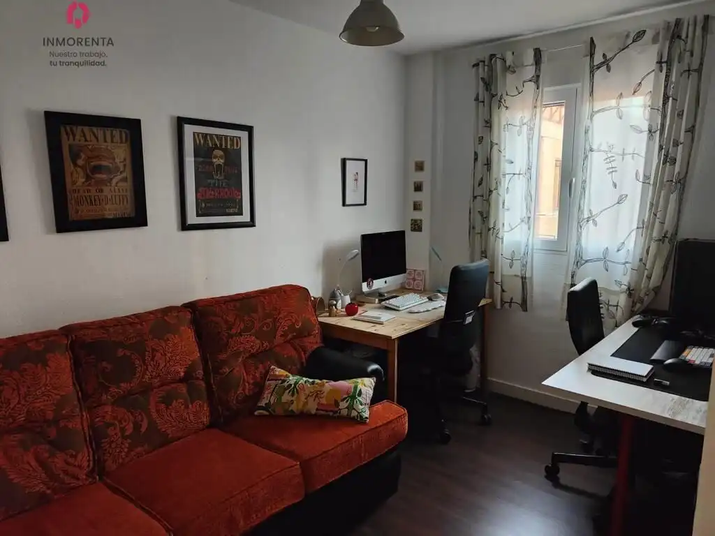 Sala d'estar de Pis de lloguer en Madrid amb Aire condicionat, Calefacció i Jardí privat