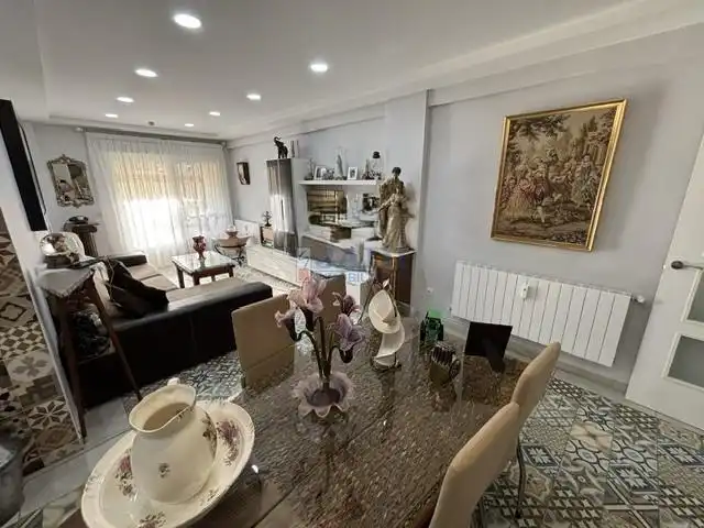 Flat with lift for sale in Valdepeñas, imagen 5