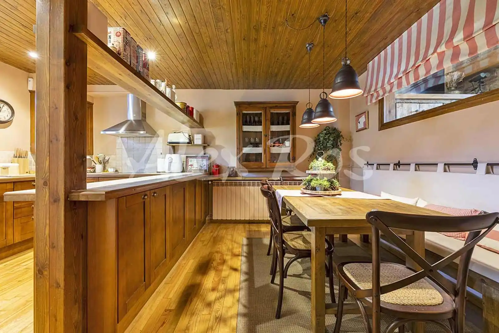 Kitchen of Houses for sale in Urús  with Heating, Private garden and Terrace