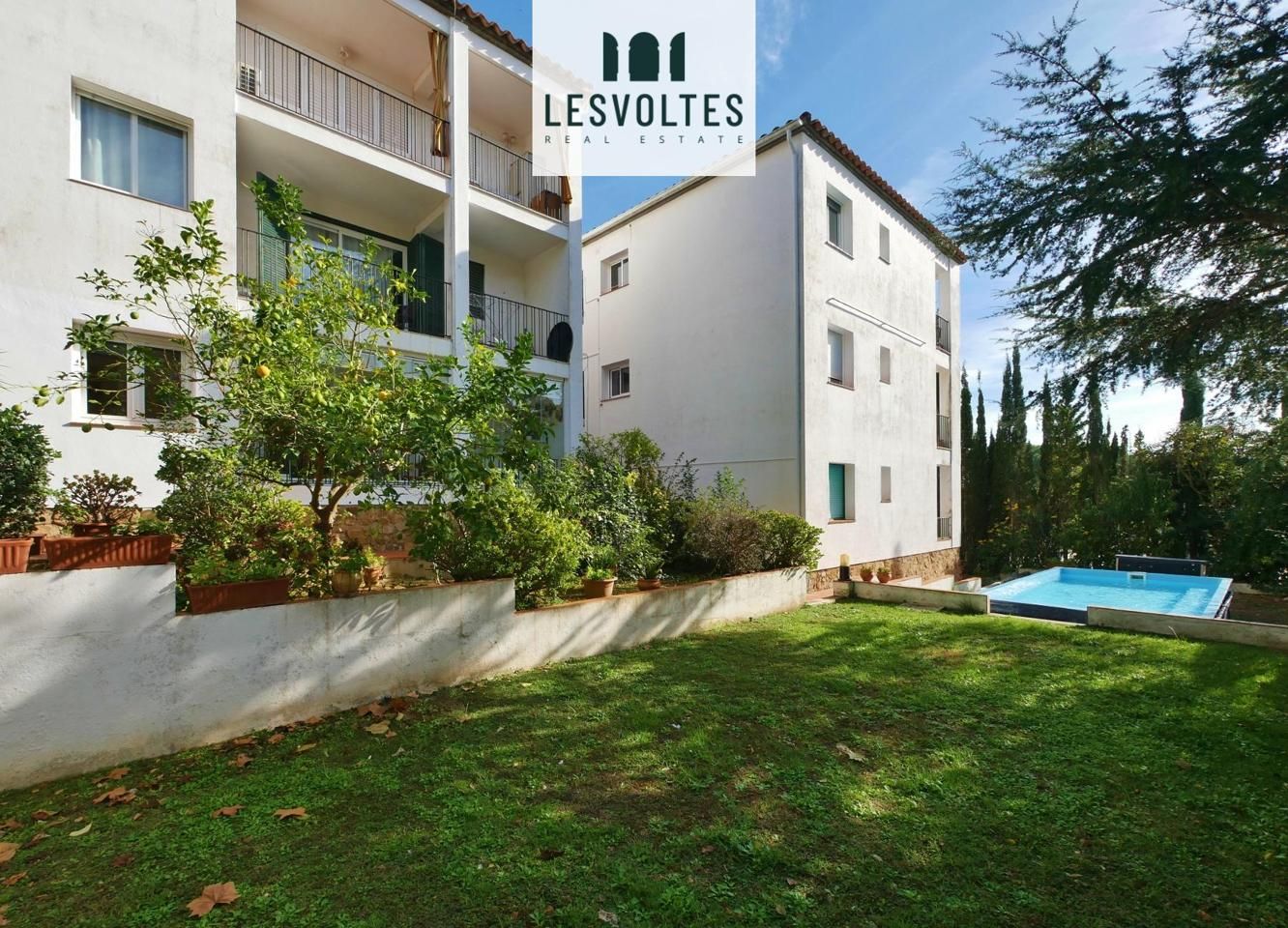 Vista exterior de Apartament en venda en Palafrugell amb Calefacció i Balcó