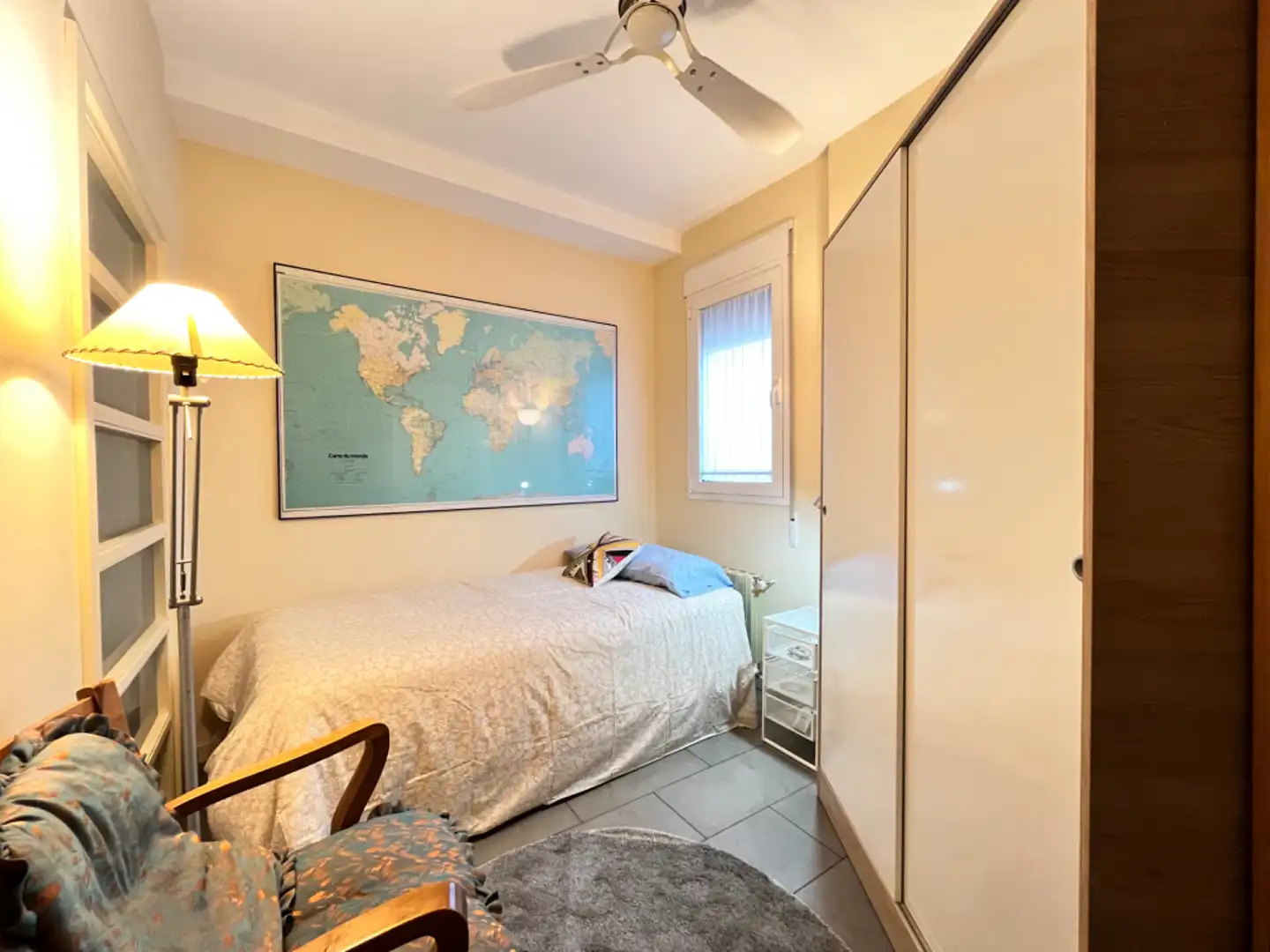 Schlafzimmer von Wohnung zum Verkauf in Madrid mit Terrasse, Möbliert und Ofen