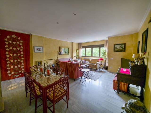 Apartamento en Venta en Parque María Luisa -Giralda Sur