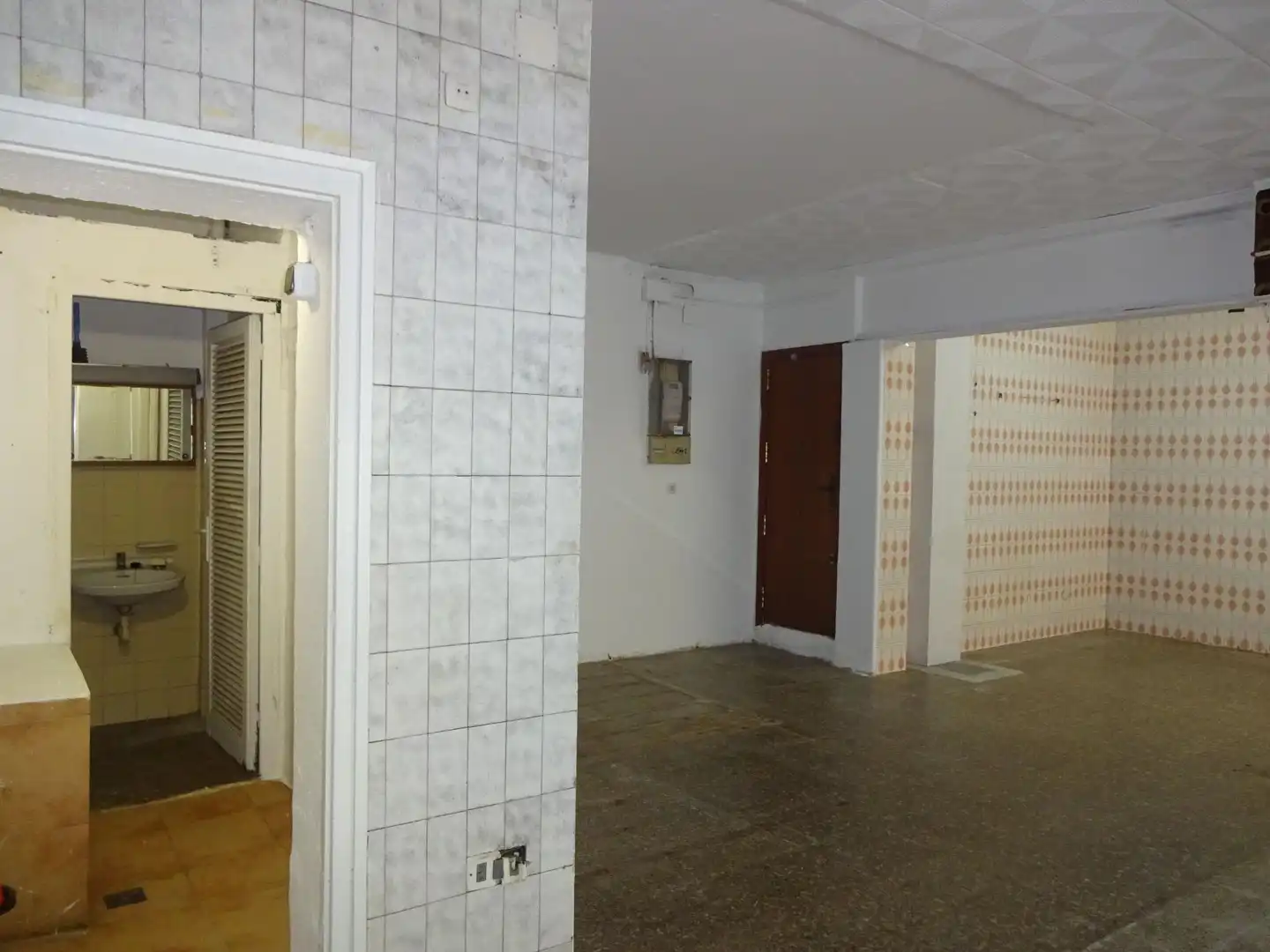 Local comercial en venda a Rocafonda, imagen 4